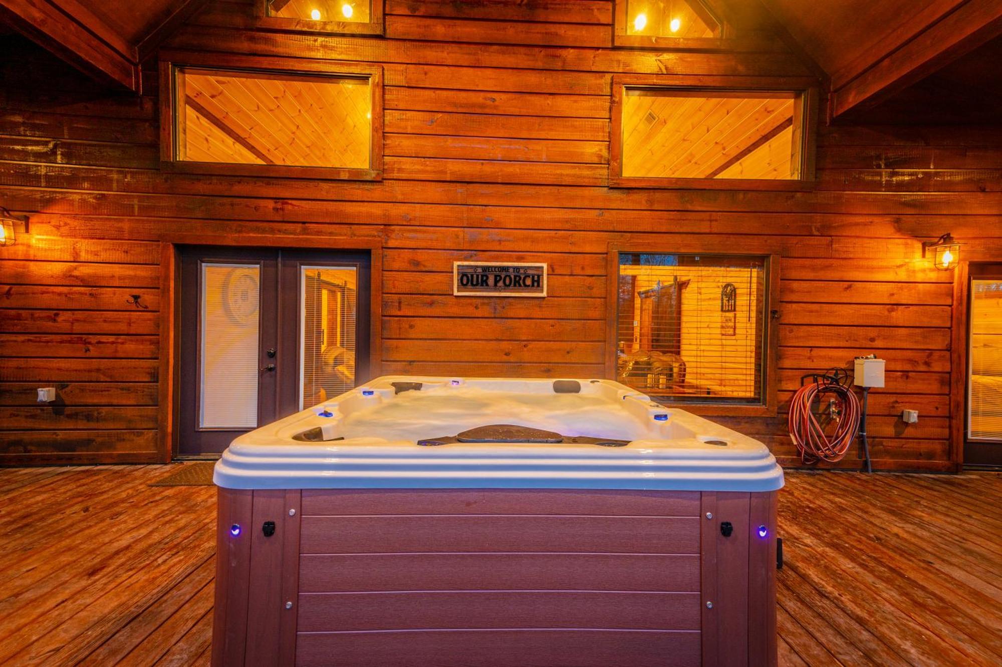 The Luxurious Blue Sky Lodge Is Epic! 브로큰보우 외부 사진