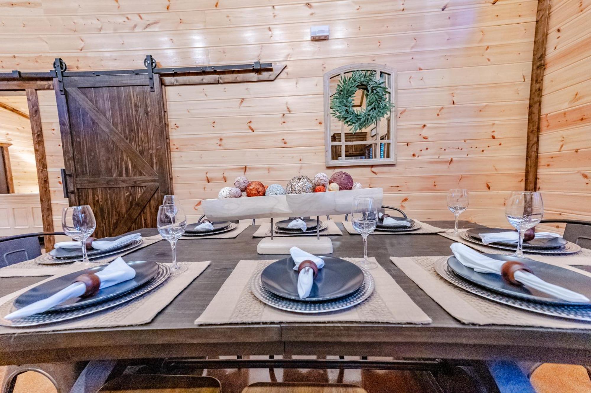 The Luxurious Blue Sky Lodge Is Epic! 브로큰보우 외부 사진
