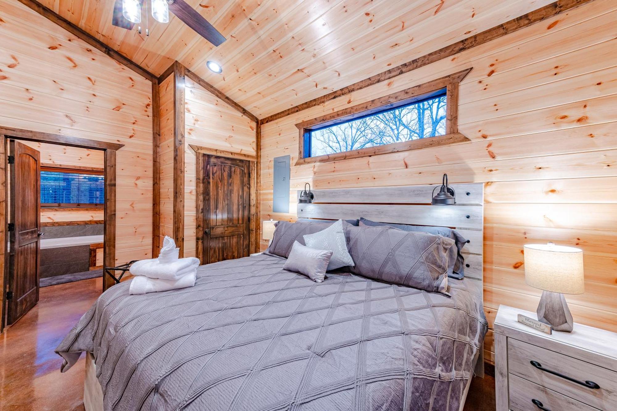 The Luxurious Blue Sky Lodge Is Epic! 브로큰보우 외부 사진